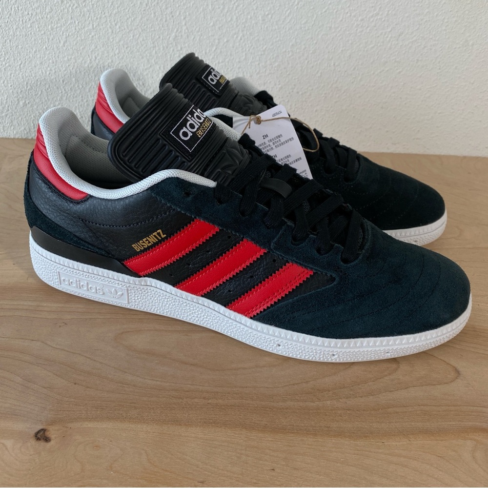 Adidas Busenits Black Pebbled Leather Red Skateboarding Shoe - Size 10.5 - Picture 2 of 12